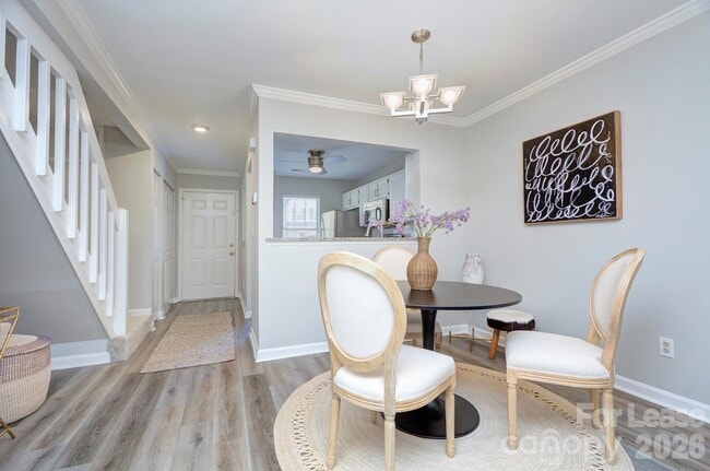 Building Photo - 8268 Golf Ridge Dr