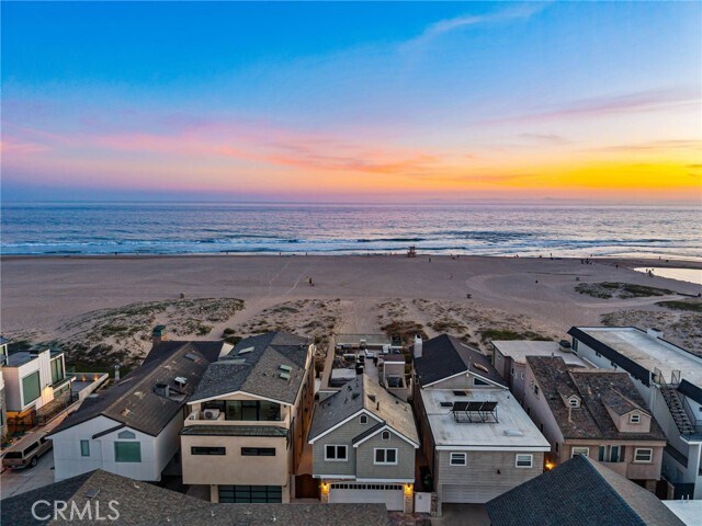 Building Photo - 7304 W Oceanfront