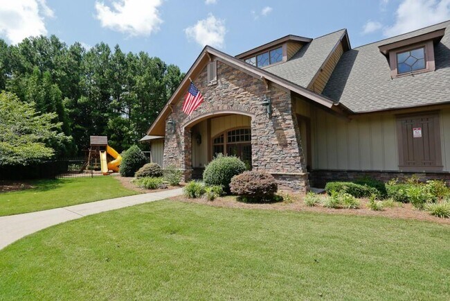 Building Photo - 1445 Winshire Cove