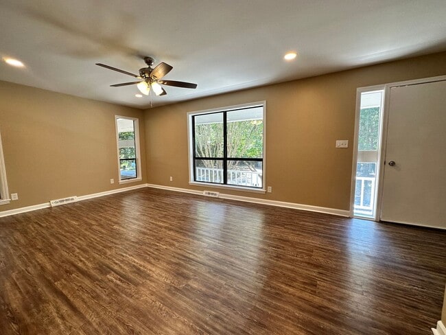 Building Photo - 16079 Molokai Dr