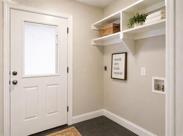 Building Photo - 212 E Walker St