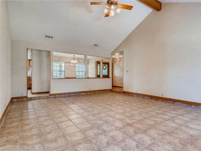 Building Photo - 10511 Hibbs Ln