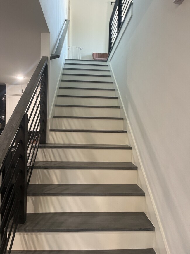 Building Photo - Custom Built 3/2/2 Delga Park! Trinity Trails Minutes from downtown Fort Worth!
