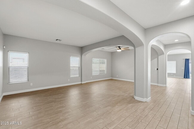 Building Photo - 10915 E Rafael Ave