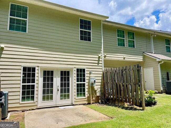 Building Photo - 4370 Stone Gate Way
