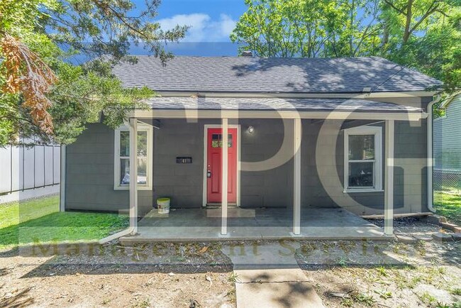 Building Photo - Pet Friendly Home in Liberty, MO