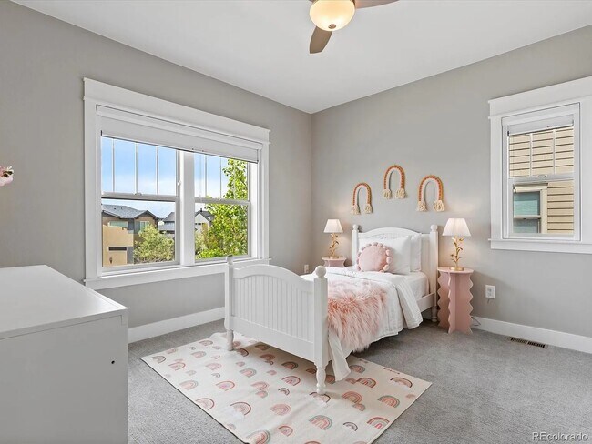 Building Photo - 5402 Uinta Way