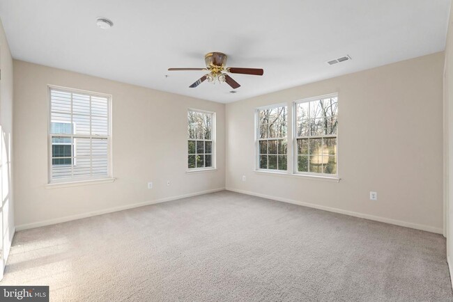 Building Photo - 44321 Ocelot Way