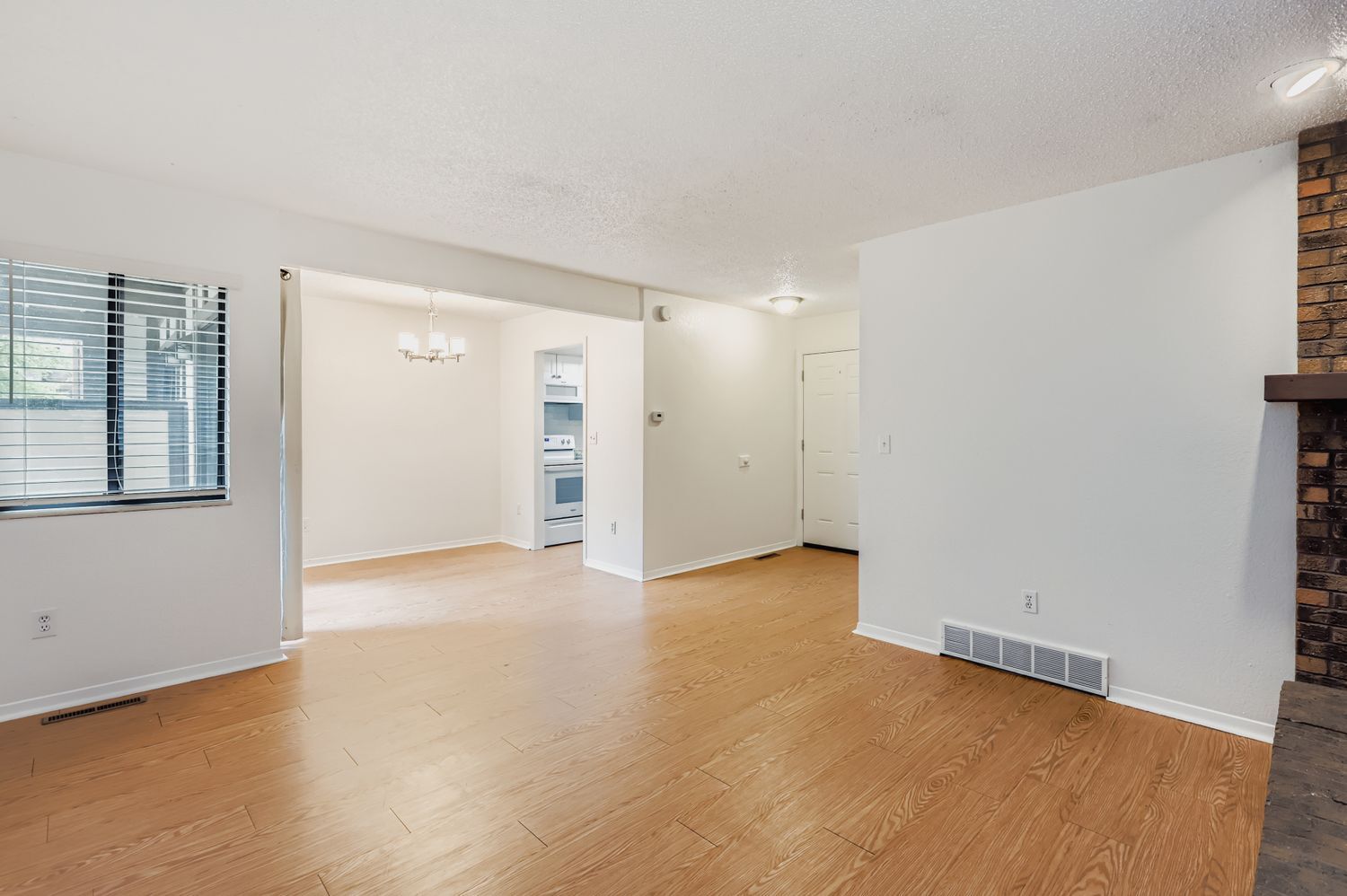 Building Photo - 720 17th St