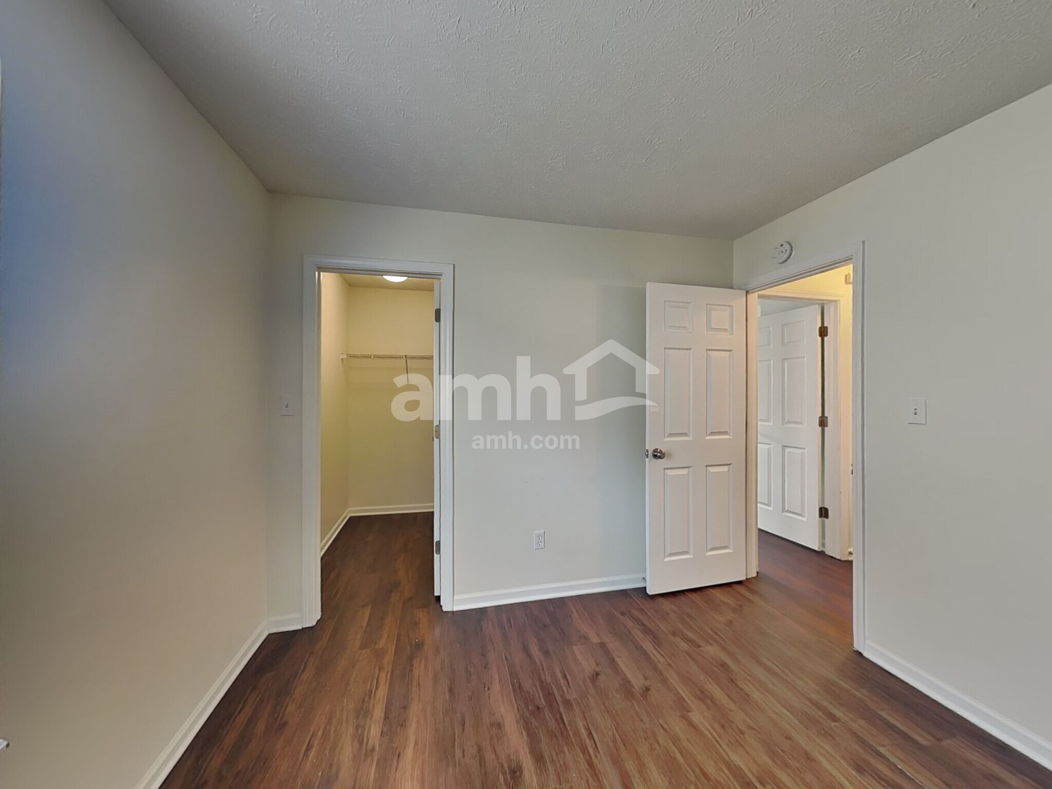 Building Photo - 35 Westview Pl