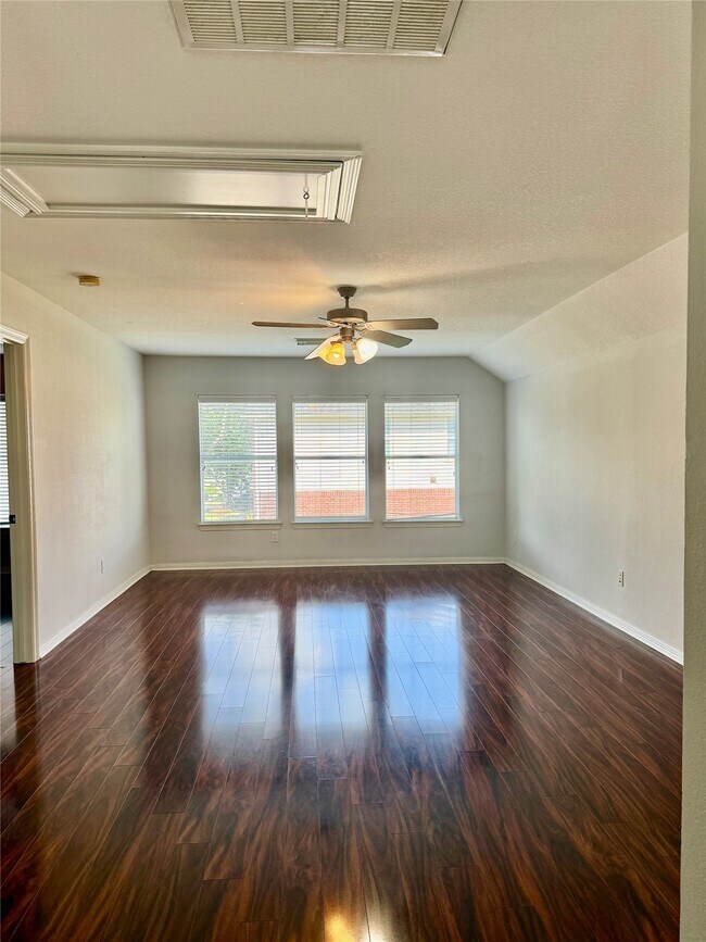 Building Photo - 10231 Turrett Point Ln