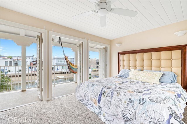 Building Photo - 325 Grand Canal