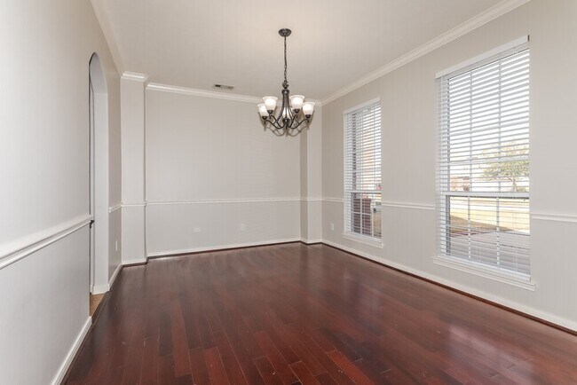 Building Photo - 17427 Stamford Oaks Dr