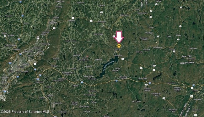 Building Photo - 628 Hudson St