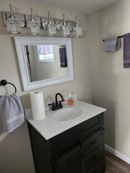 UPSTAIRS - 8152 Wilson Karr Rd