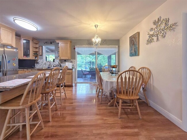 Building Photo - 10965 SW 116th St