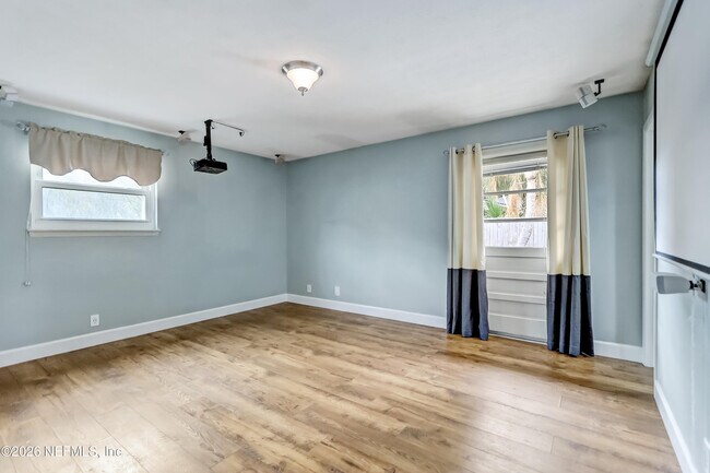 Building Photo - 4328 Savannah Ave