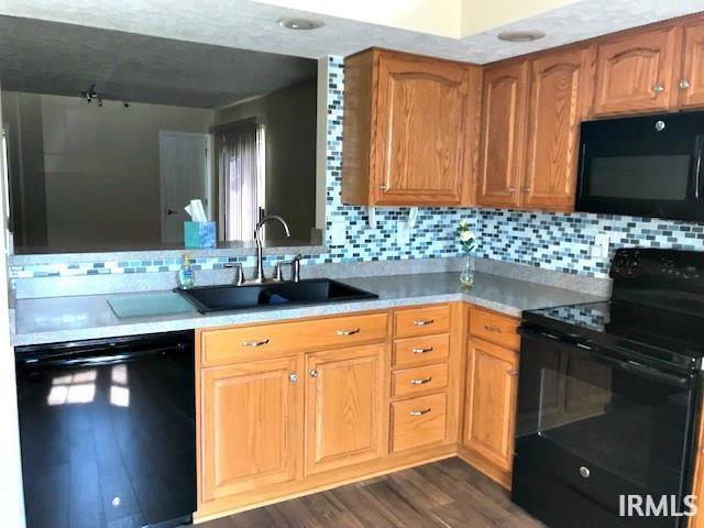 Building Photo - 3924 Seasons Pointe