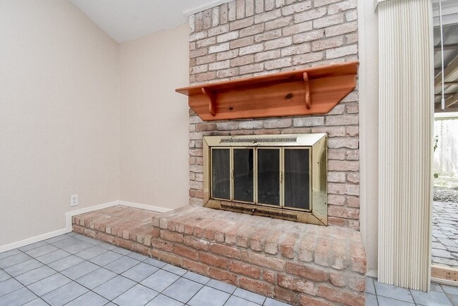 Building Photo - 22814 Coriander Dr