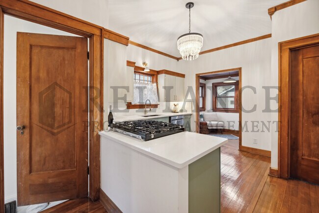 Building Photo - 236 N Holyoke St
