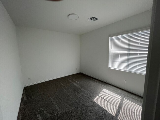 Building Photo - 4822 Spanish River St