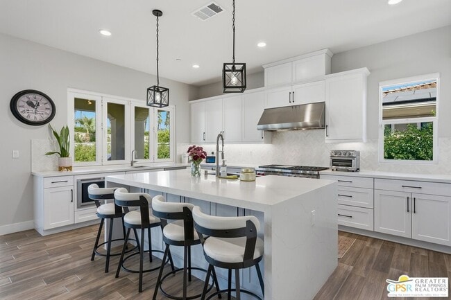 Building Photo - 75396 Mansfield Dr