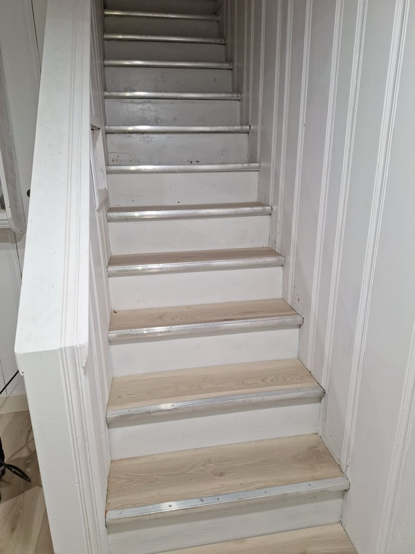 Building Photo - 719 W 38th St