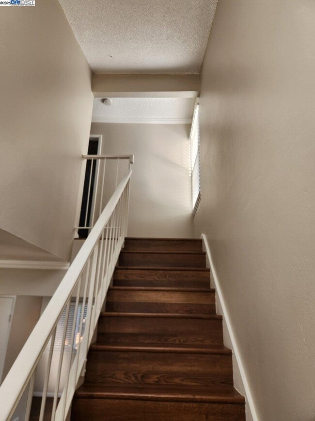 Building Photo - 2652 Autumnvale Dr