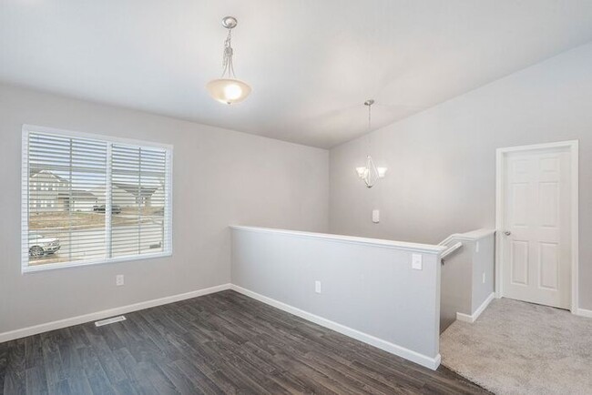 Building Photo - 3723 Pristine Ave