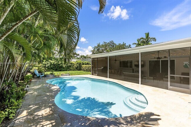 Building Photo - 8520 SW 84th Terrace