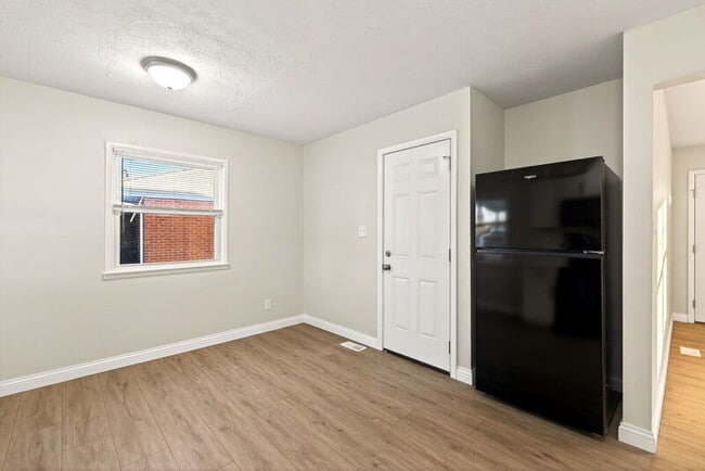 Building Photo - 268 Bedford Ave