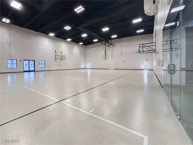 Building Photo - 1129 Via Della Costrella