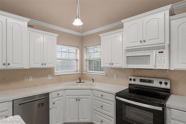 Building Photo - 6012 Whitney Dr