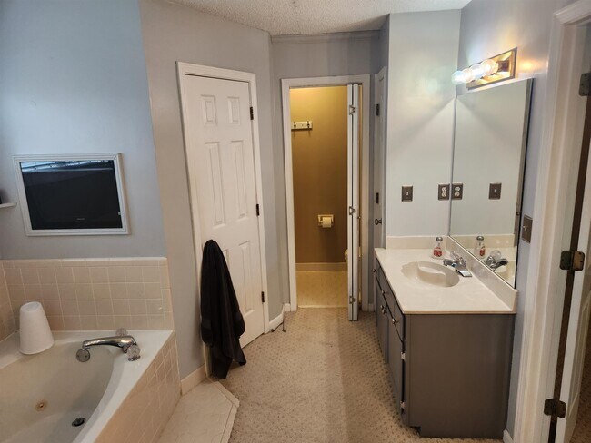 Building Photo - 959 Lycomedes Cove