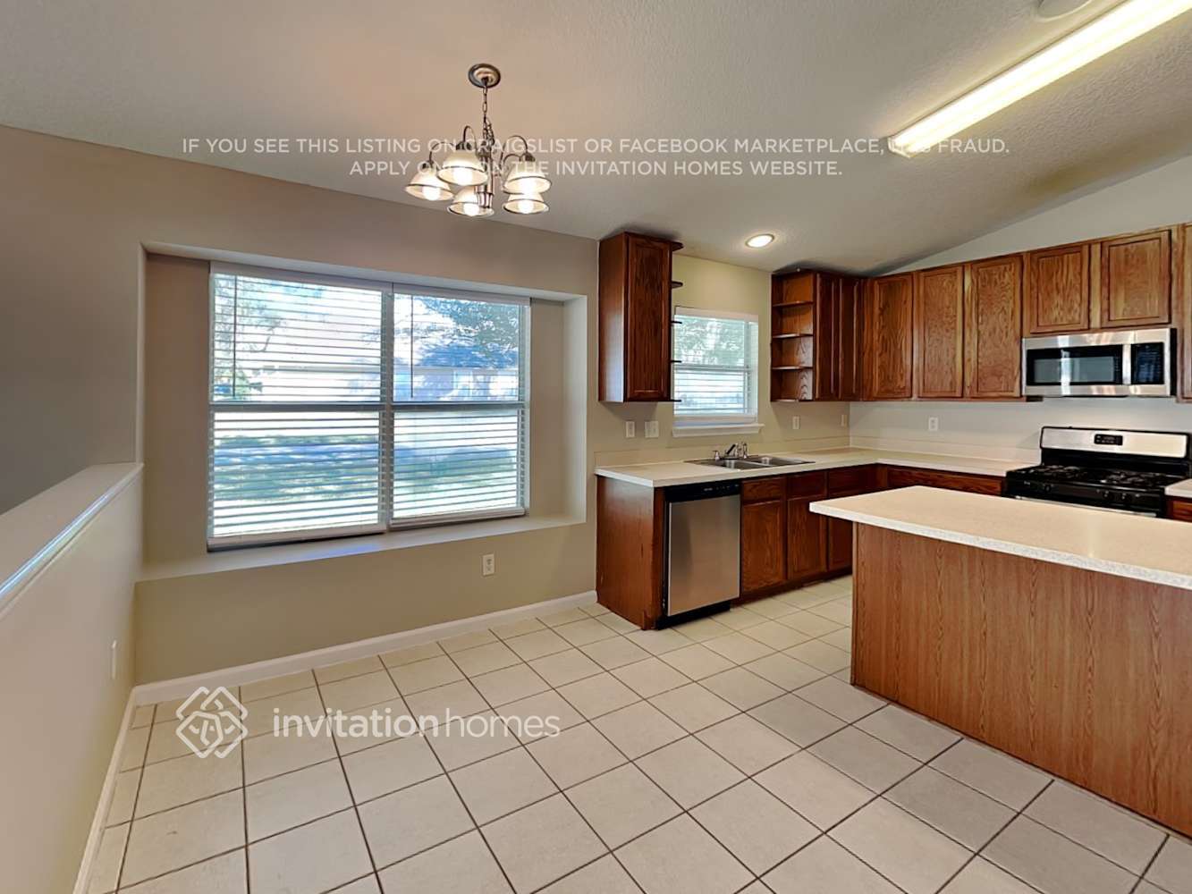 Building Photo - 1450 Cedar Grove Terrace