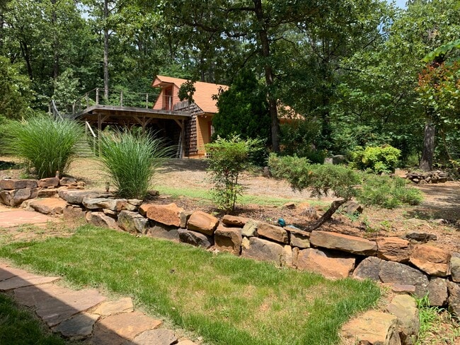 Building Photo - 31041 Dove Ln