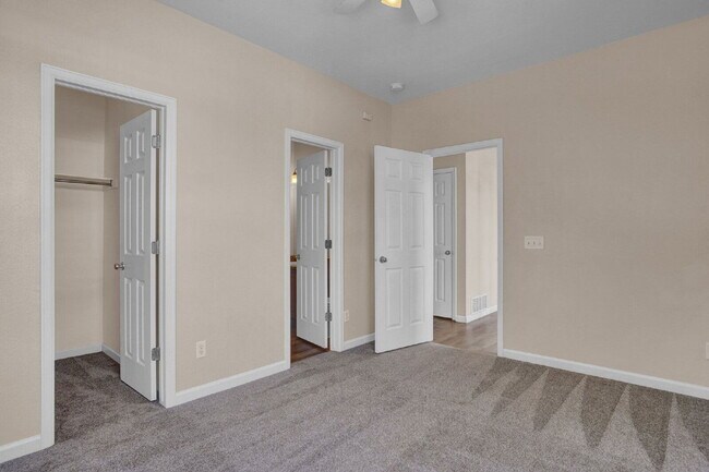 Building Photo - 3415 Gunn Peak View