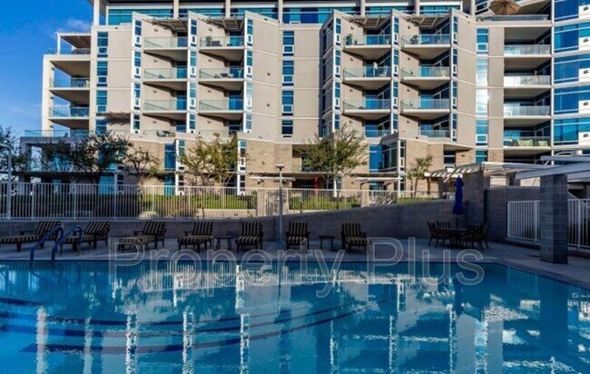 Building Photo - 140 E Rio Salado Pky