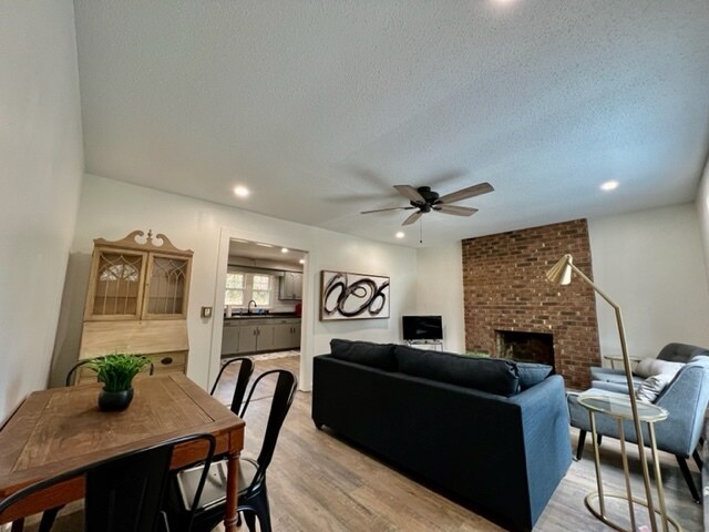 Building Photo - 126 Chunns Cove Rd