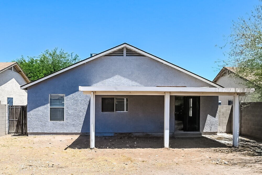 Building Photo - 11817 W Corrine Dr