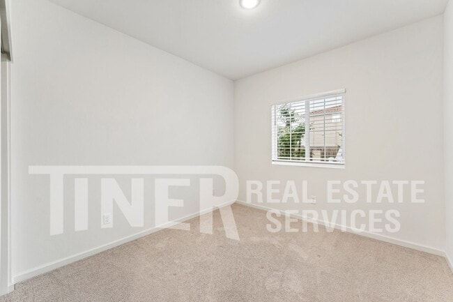 Building Photo - 5032 Cloudburst Wy