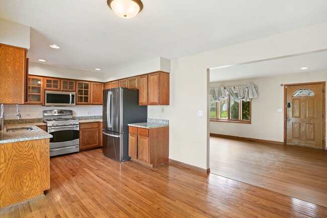 Building Photo - 2614 La Brecque Dr