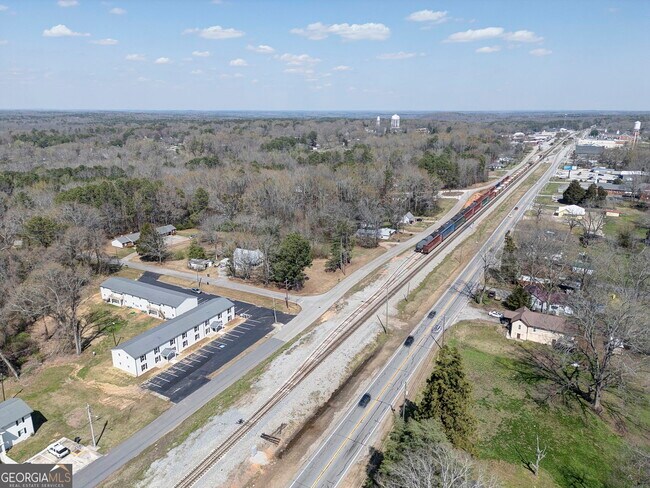 Building Photo - 405 Tallapoosa St