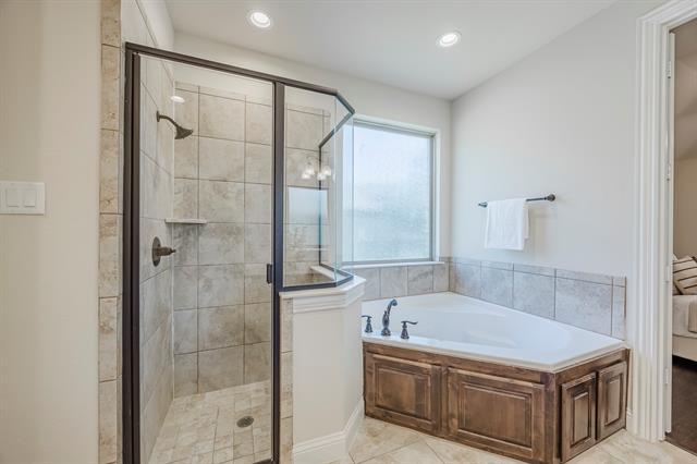 Building Photo - 6913 Chisholm Trail