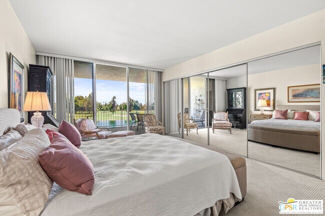 Building Photo - 900 Island Dr