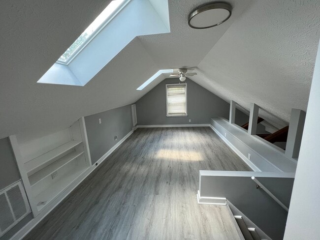 Building Photo - 12208 Ridge Crest Dr