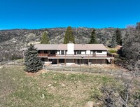 Building Photo - Bear Valley 3+4 with over 4 acres!