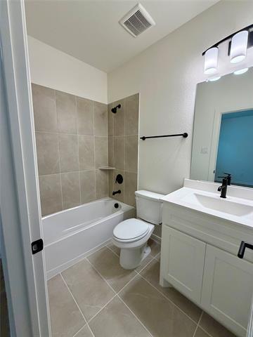 Building Photo - 2165 Sandlin Dr