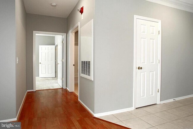 Building Photo - 1530 Spring Gate Dr.