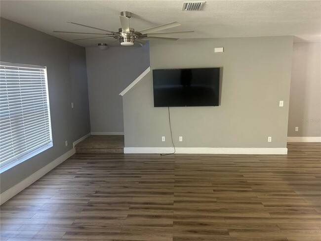 Building Photo - 14428 Dunrobin Dr